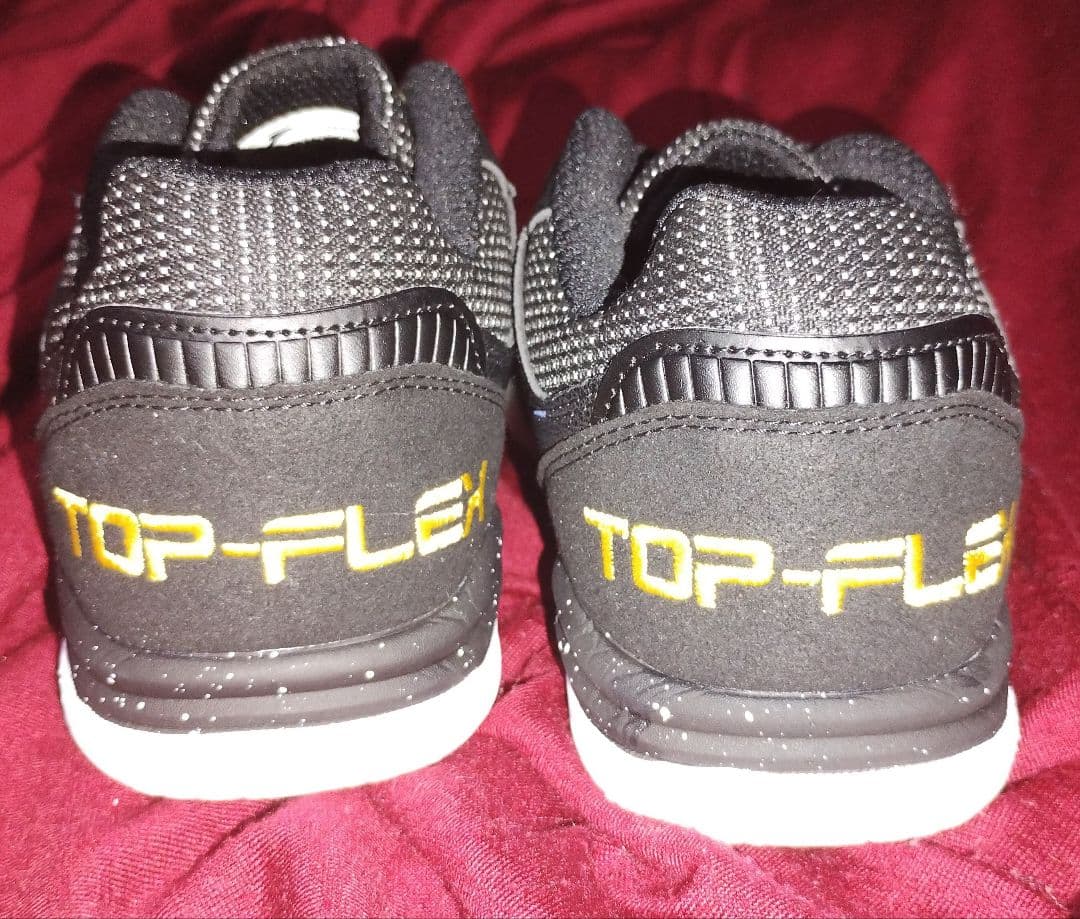 【匿名配送】【入手困難】25　JOMA TOP FLEX REBOUND　黒　白