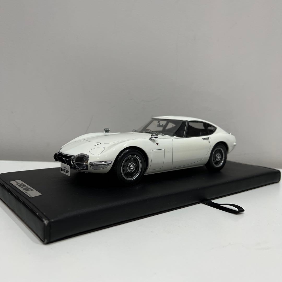 ポストホビー MARK 1/18 TOYOTA 2000GT白　限定100台