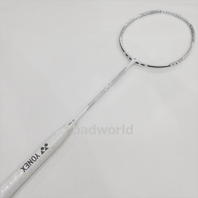 新品/ヨネックス/4U5/白/ナノフレア ネクステージ/NANOFLARE/S