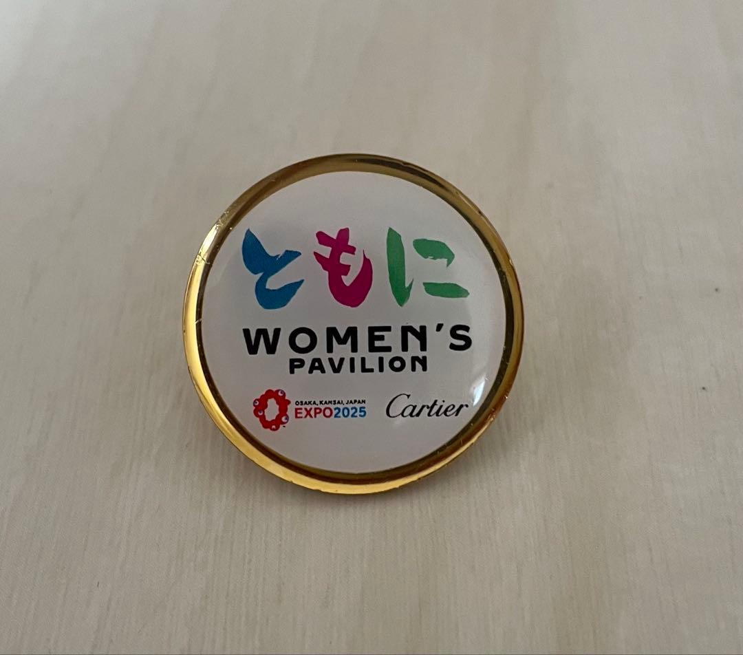 【激レア非売品】大阪関西万博ウーマンズパビリオン x Cartierピンバッジ