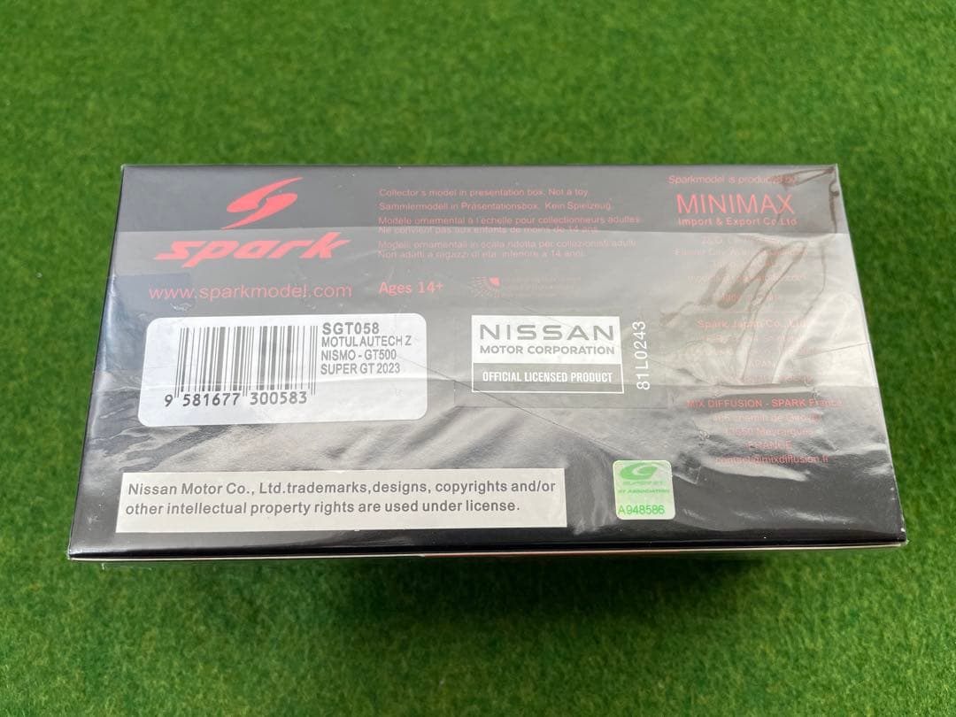 スパーク スーパーGT 2023 モチュール オーテック Z ニスモ