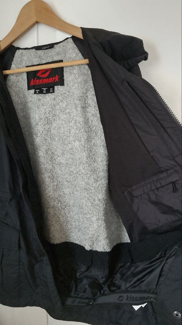 【美品】kissmark スノボウエア　スキーウエア　上下セット　Sサイズ