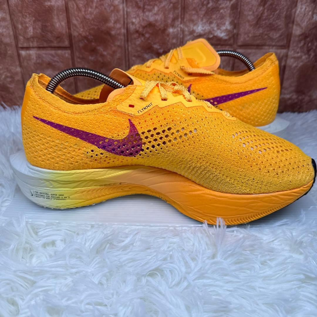 W NIKE ZOOMXヴェイパーフライ ネクスト% 3 26.5cm