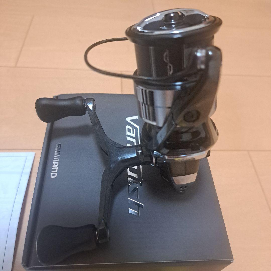 シマノ 23ヴァンキッシュ C3000SDH新品未使用