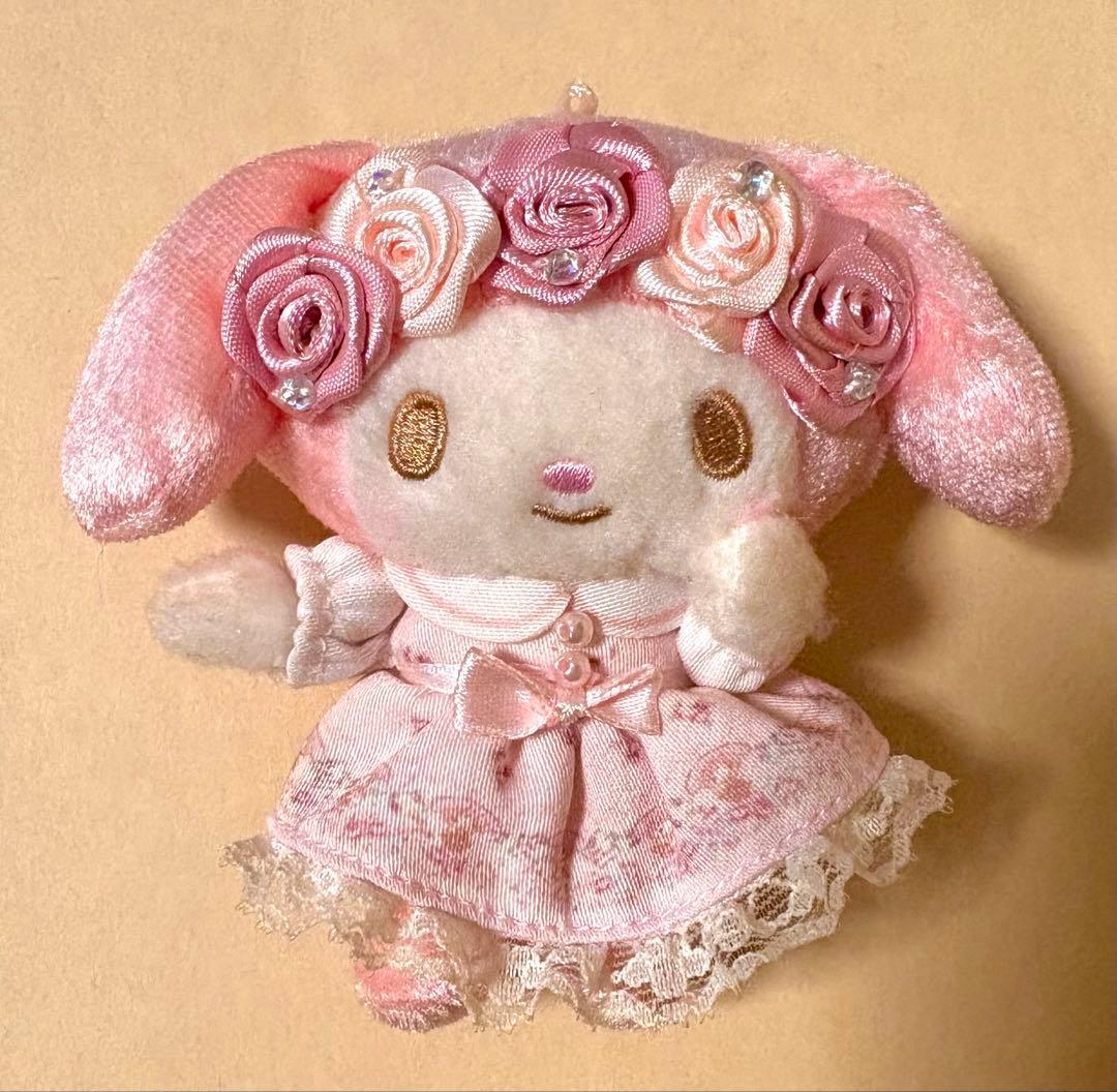 リズリサ　マイメロディ　マスコットキーホルダー　リズメロ　ぬいぐるみ　①