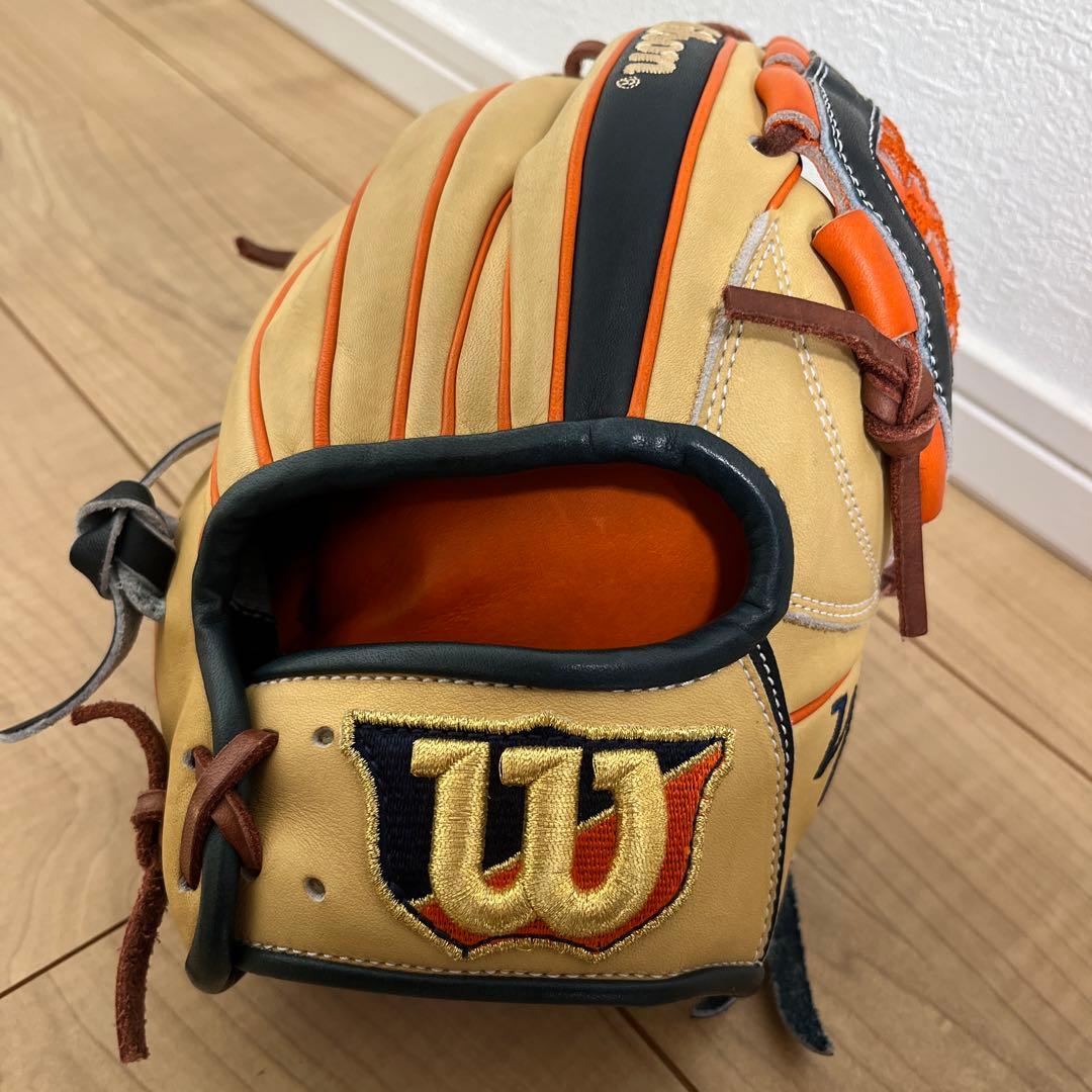 【型付け済み・超美品】ウイルソン Wilson 軟式内野用グラブ