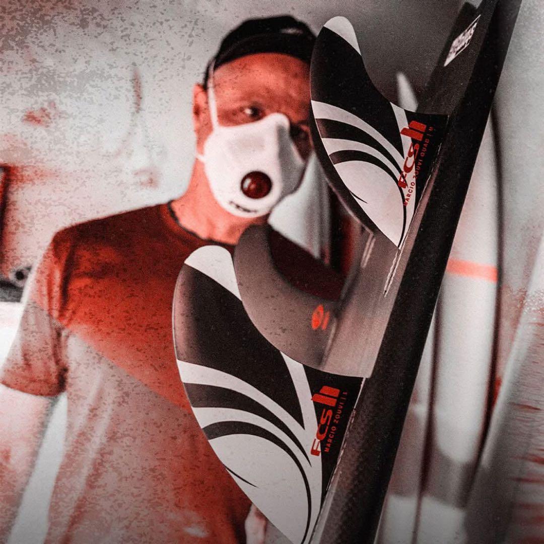 FCS2 エフシーエス シャープアイ クワッド トライ 5フィン Mサイズ