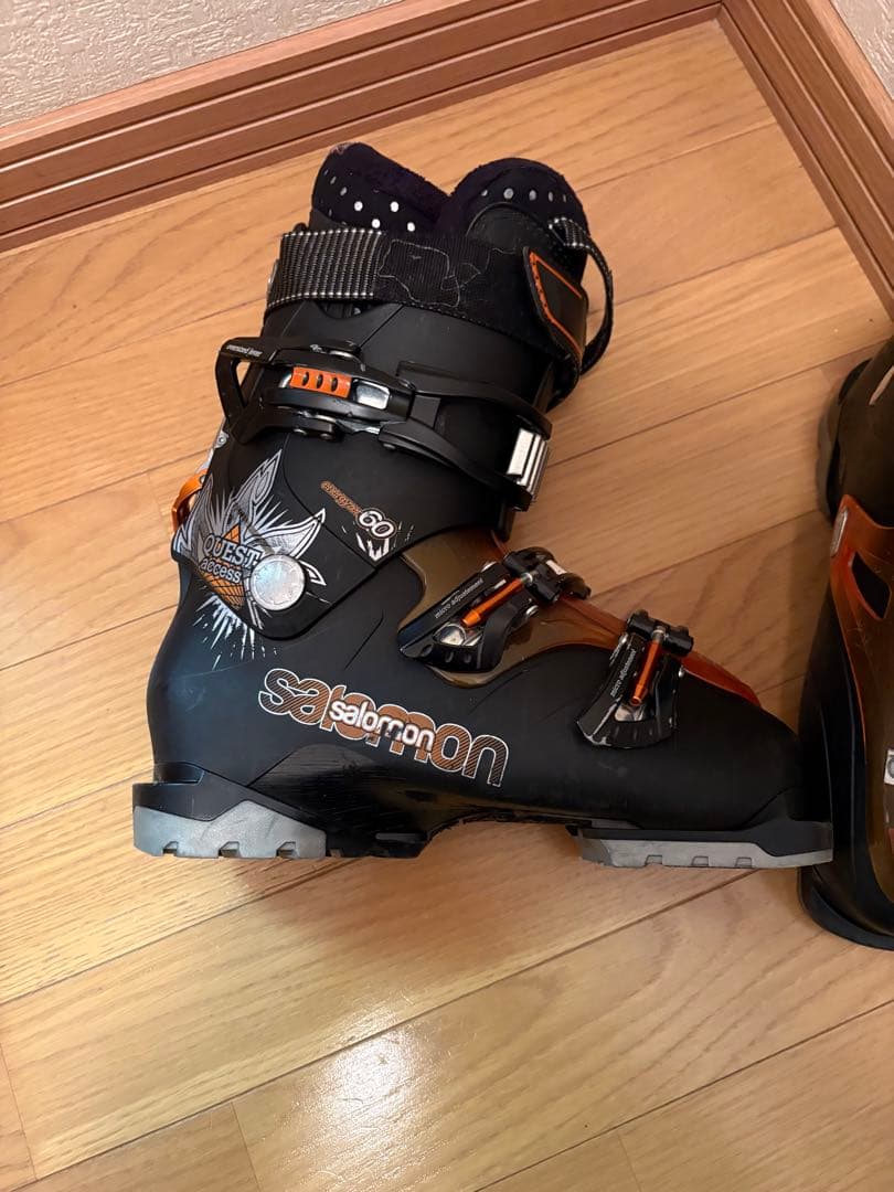 スキー用ブーツ ブラック/オレンジ