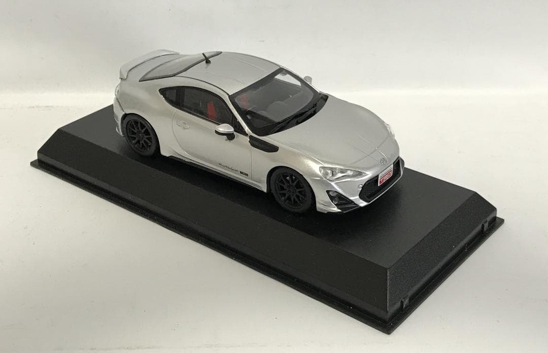 トヨタ 86 TRD ダイキャストメタル