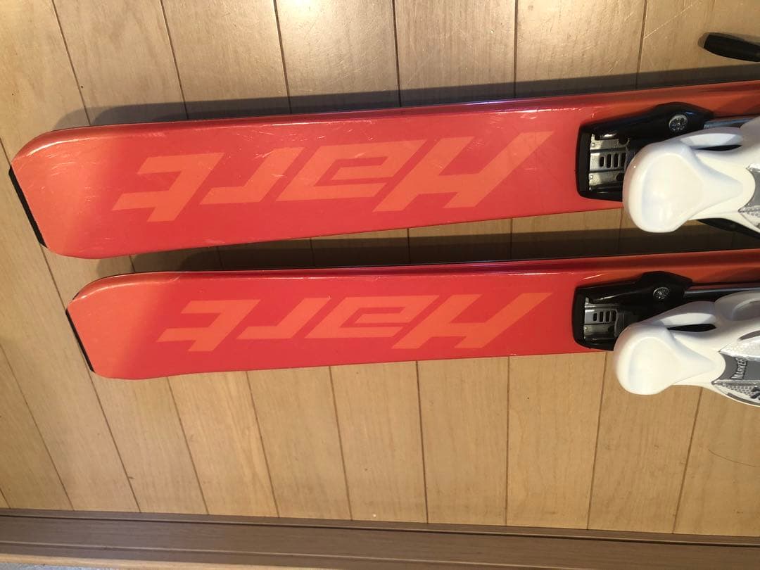 Hart F17 Jr.モーグルスキー 板137cm MARKER 70