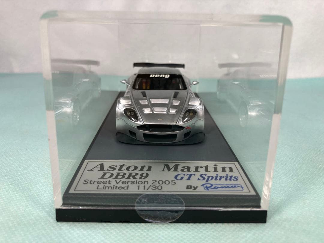 ロム　ＧＴ　Ｓｐｉｒｉｔｓ　アストン・マーティン　ＤＢＲ９　ロードカー　シルバー