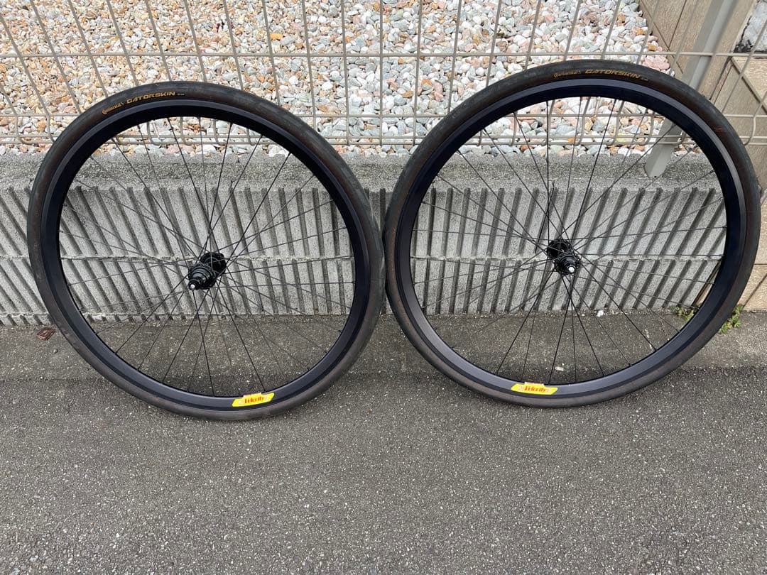 ベロシティ　グランコンペ　ホイールセット　ピスト　ブラック