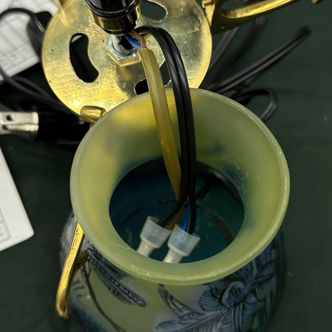 エミールガレ 2灯　蜻蛉文　台座真鍮　カメオ彫り　被せガラス　高さ25cm