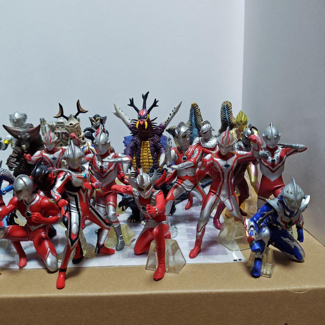 究極大怪獣アルティメットモンスターズ　ウルトラ怪獣、ウルトラマン38体セット