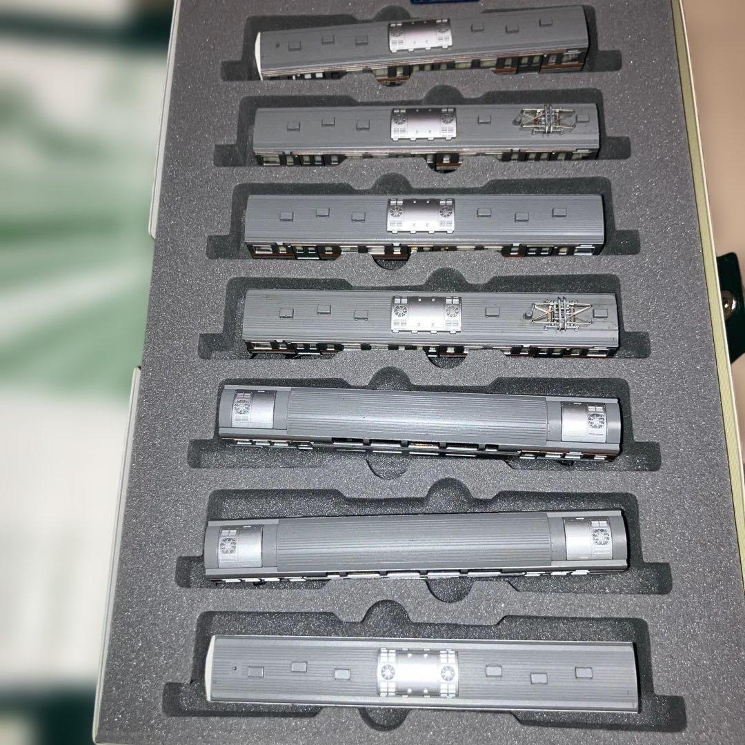 KATO 10−168 211系　7両セット