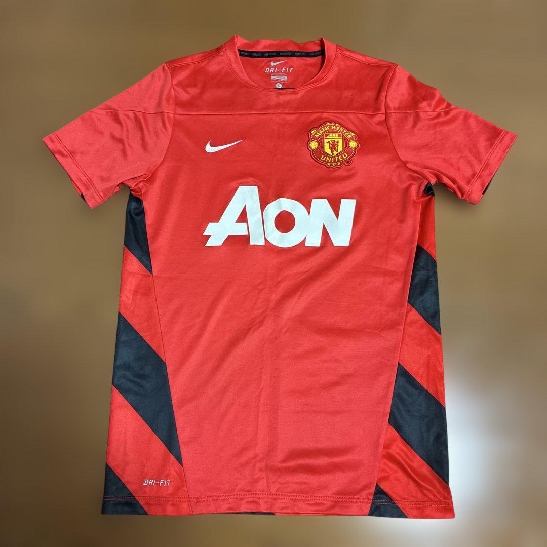 マンチェスター・ユナイテッド Tシャツ、マフラー、トレーニングウェア3点セット