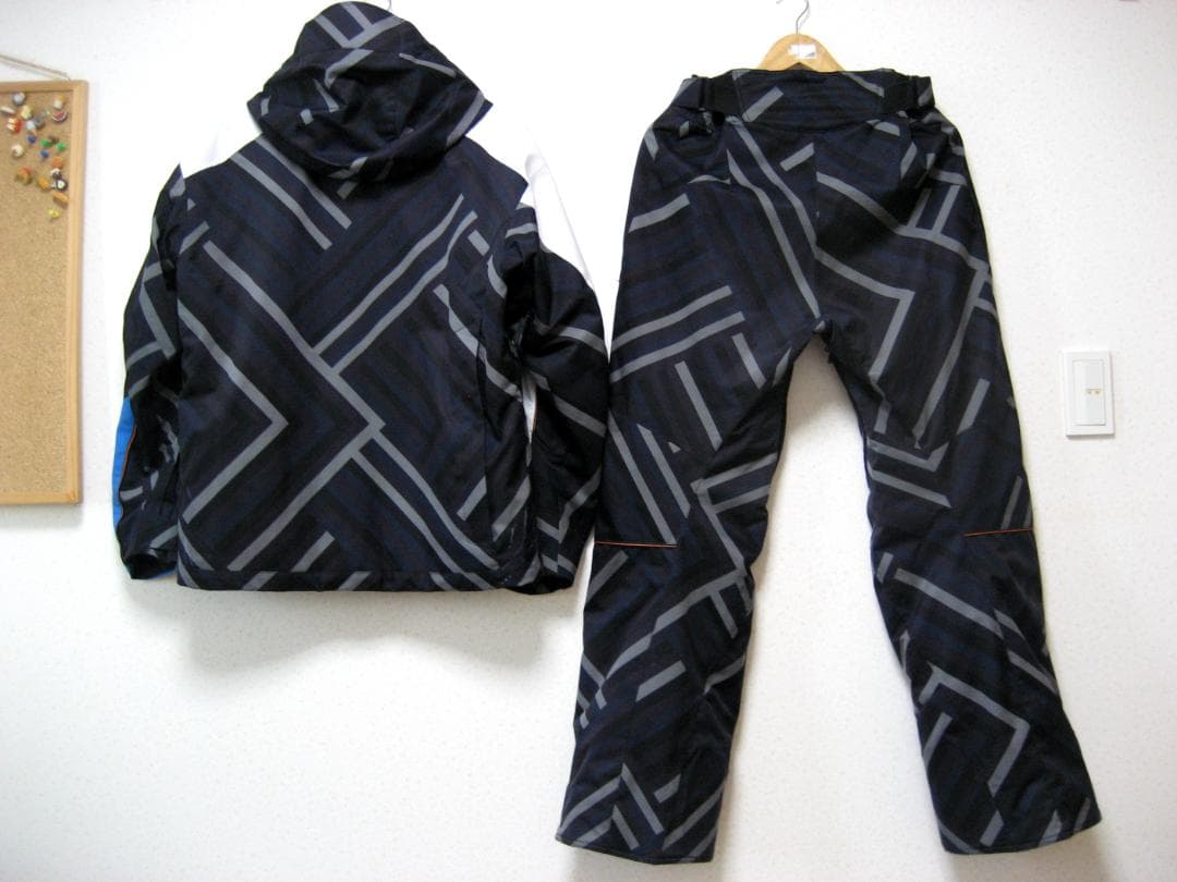 再値下げ　ミズノCREW 高機能ウェア　上Sサイズ 下Mサイズ セット