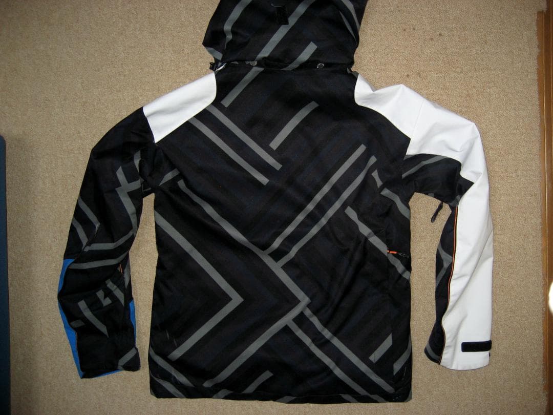 再値下げ　ミズノCREW 高機能ウェア　上Sサイズ 下Mサイズ セット