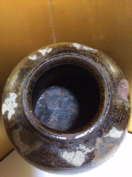 壺　雰囲気良さげです。