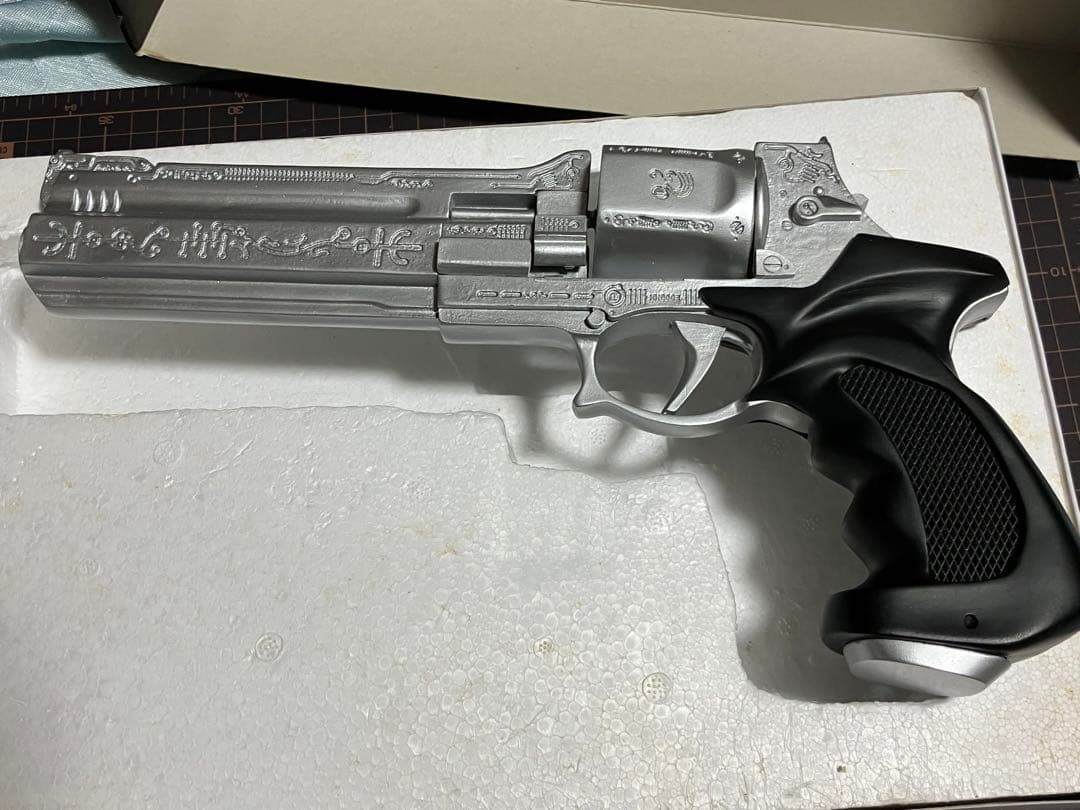 じ*く様 クトゥグァ　イタクァ　大日本技研　完成品無稼働モデル　二丁セット　デモ