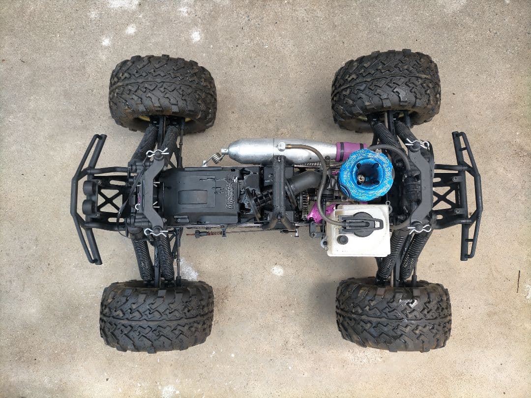 ★送料無料★HPIサベージ ジャンク オフロードラジコンカー エンジンラジコン