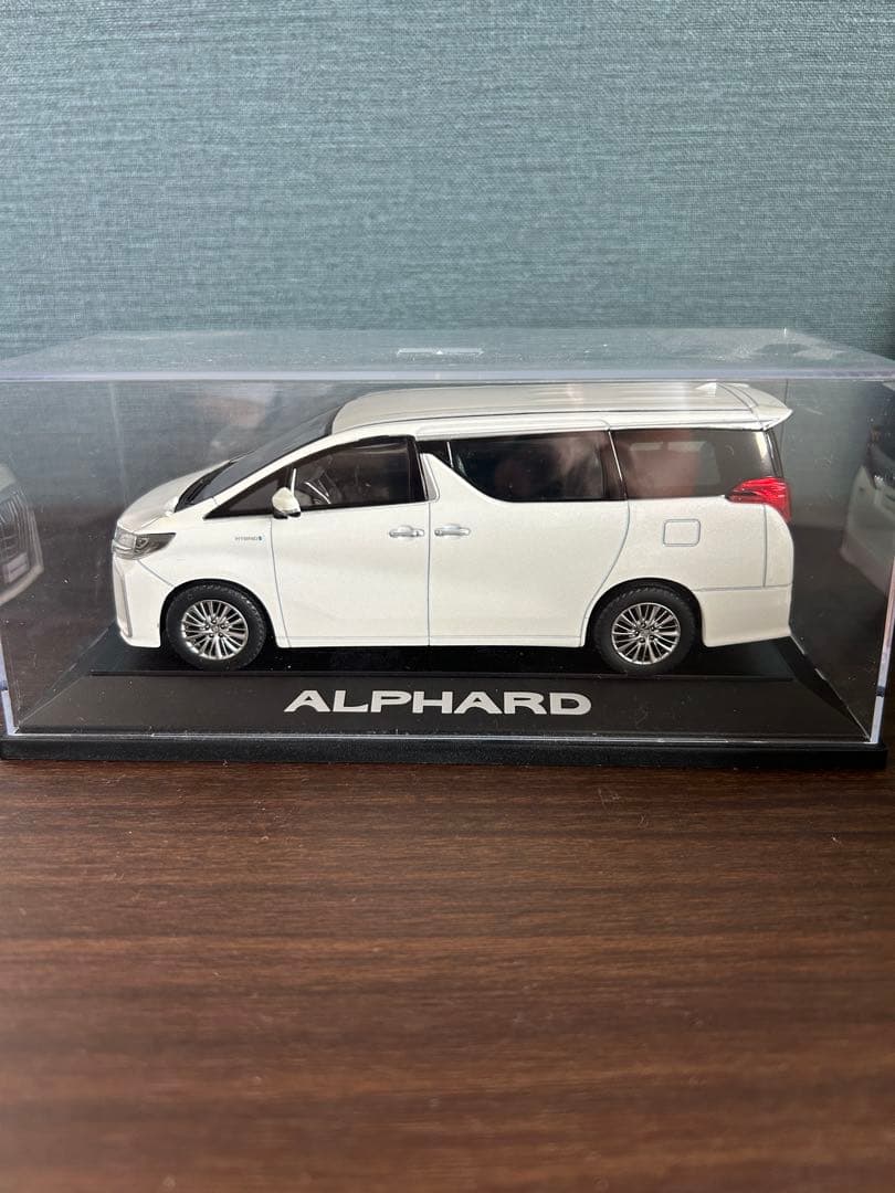 アルファード30系後期　1/30