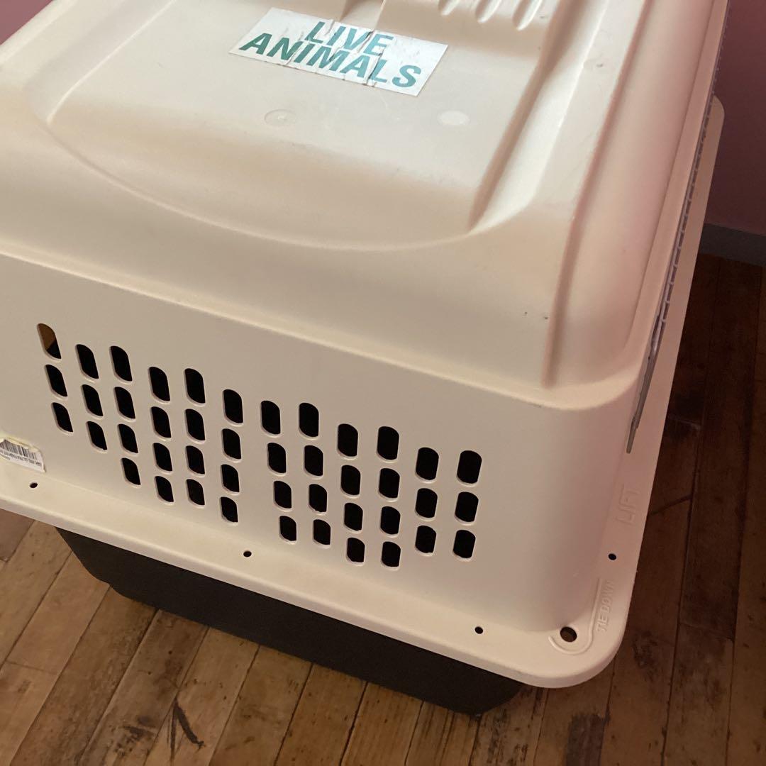 国際輸送 Petmate ウルトラ バリケンネル ペットメイト 中型犬用 米国製