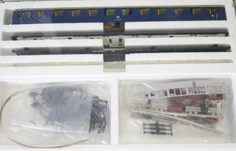 Ade 3032 シルバーリンゲ　all銀 モデル　 HOスケール