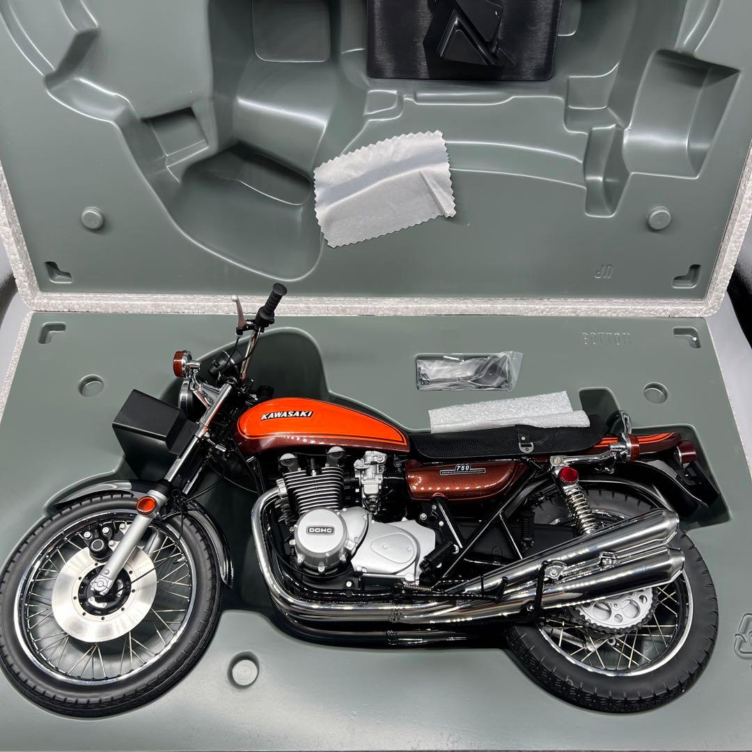 希少 AUTOart KAWASAKI 750RS Z2 1/6 バイクミニカー