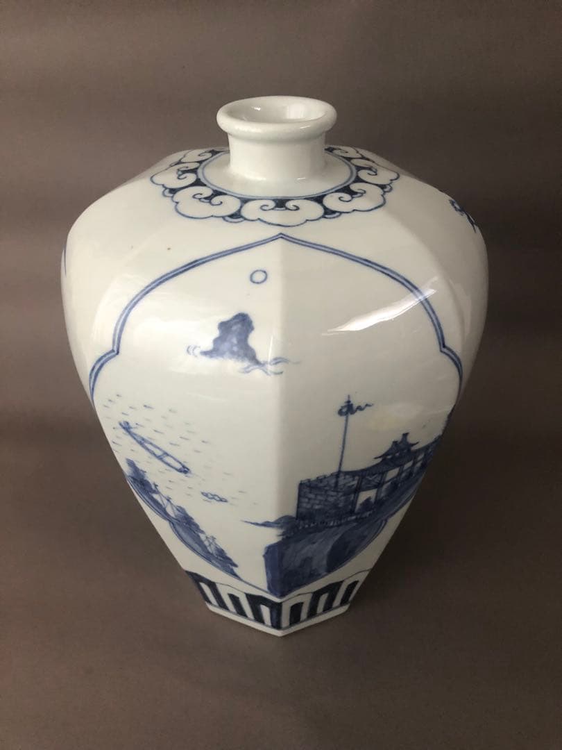 朝鮮陶器　染付青花雲堂手　壺