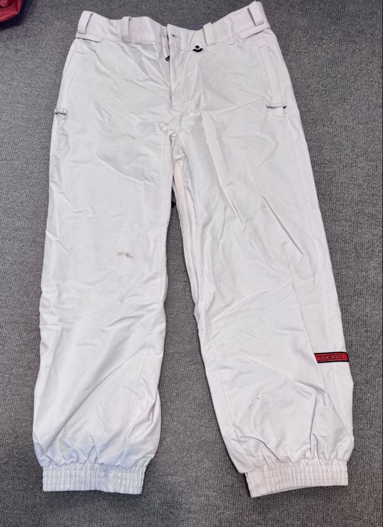 VOLCOM スノーボードウェア パンツ　白