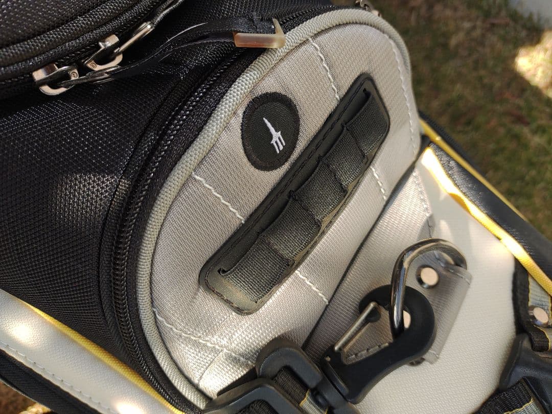 希少　NIKE キャディバッグ ゴルフバッグ BG0229