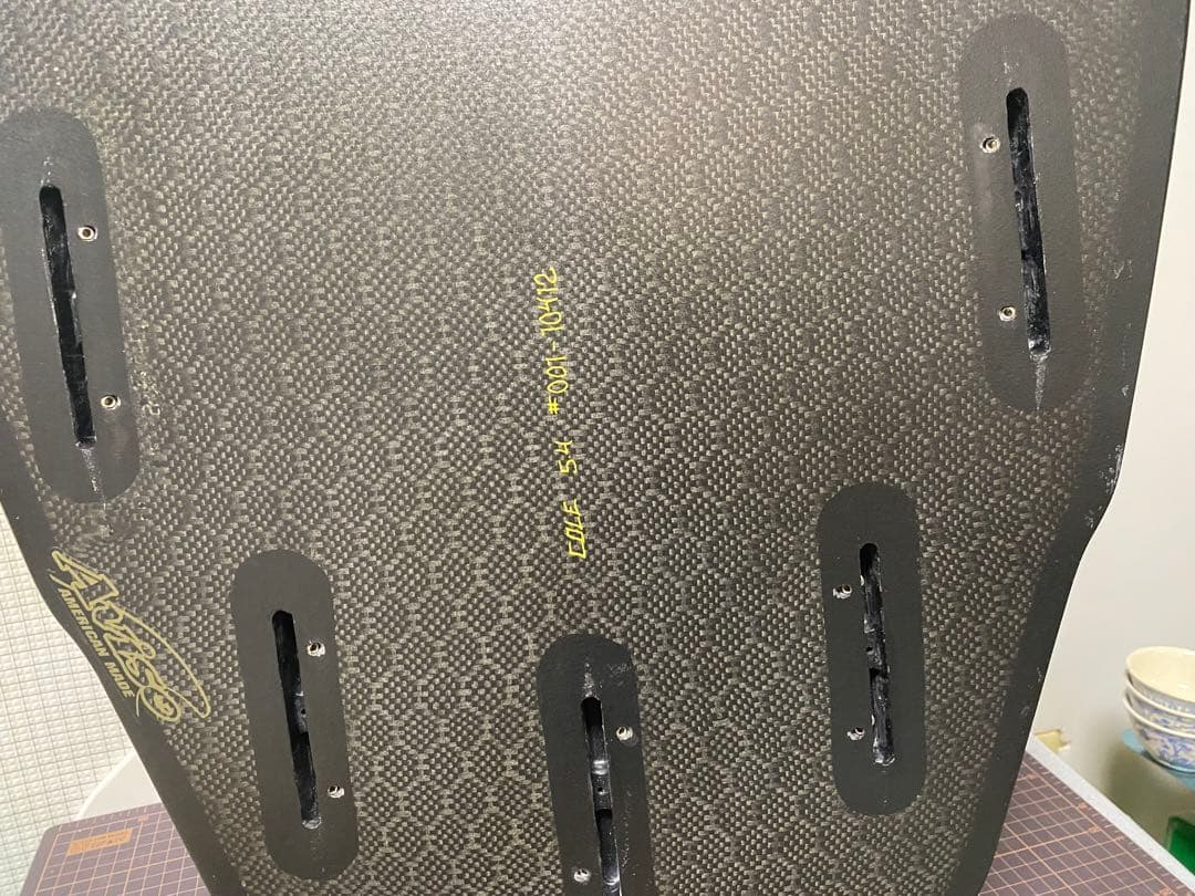 【引取限定】 AVISO MANTIS 5'4ゴールドレーベル サーフボード