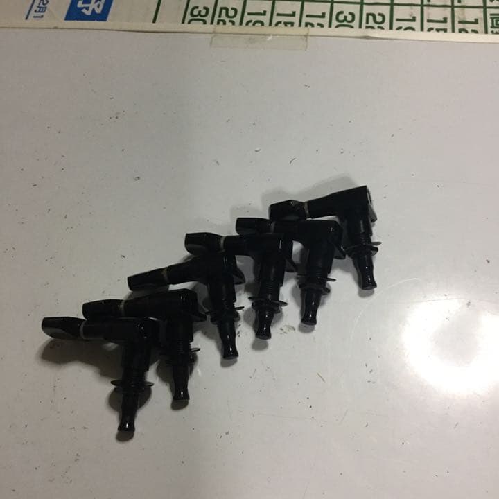エレキギター用片側タイプの糸巻き(BLACK)