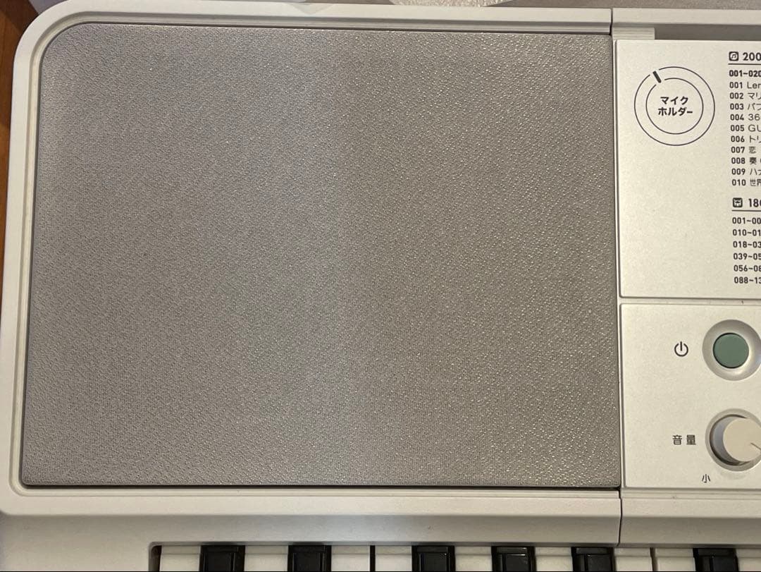 【中古】カシオ　LK-512 光る鍵盤 キーボー