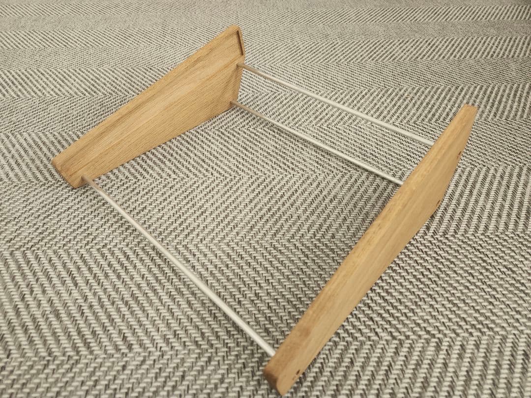 MASCHINE MK3 (専用スタンド付・説明書無し)