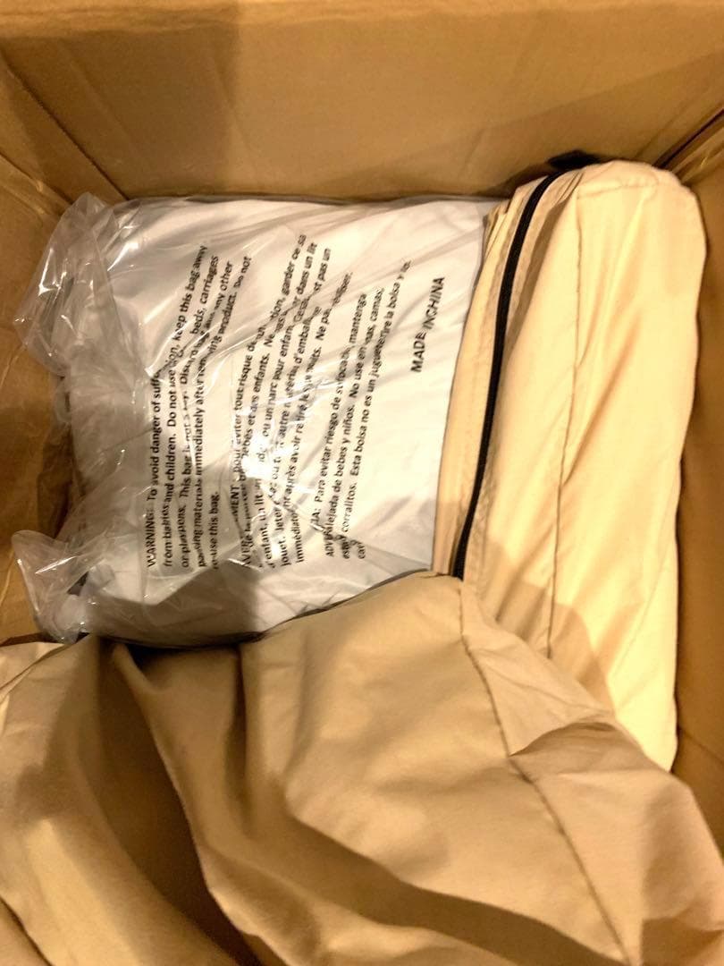 ロッジ型テント 新品 ベージュ　簡単 防水 小屋型 キャンプ グランピング 前室