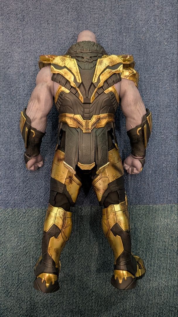 ト*す様 ホットトイズ サノス バトルダメージ版 アベンジャーズエンドゲーム M