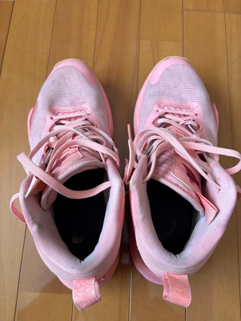 アシックス　ノヴァサージ3 27.5cm