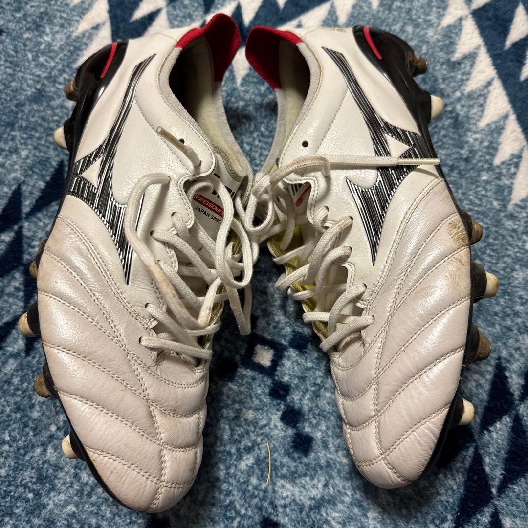 Mizuno Neo ホワイト/レッド スパイクシューズ