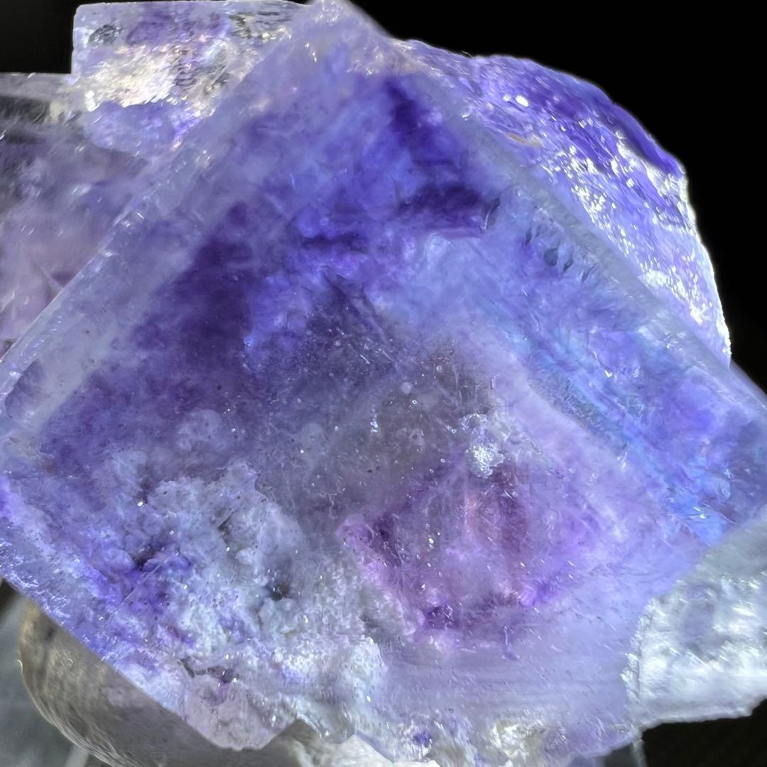 ヤオガンシャン産　パープルゾーニング　ブルーウィンドウ　フローライト