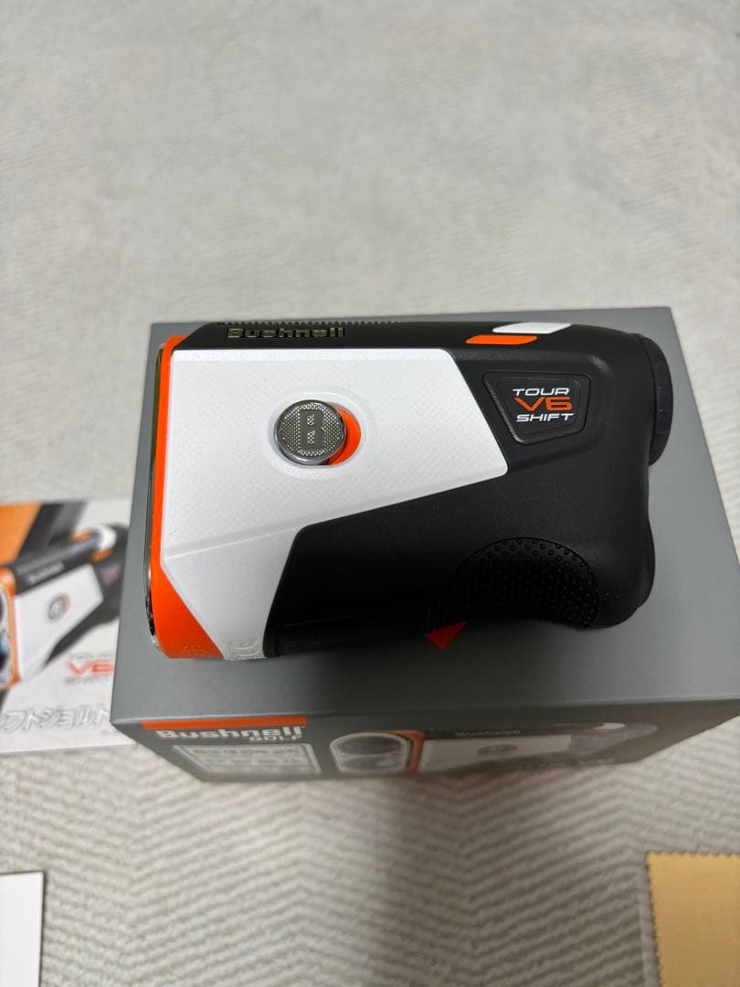Bushnell Tour V6 Shift ゴルフ用距離計
