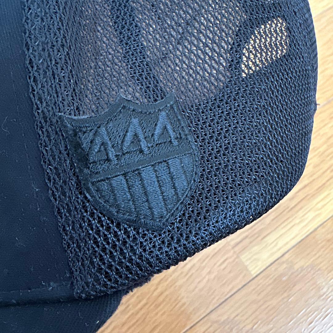 ヨシノリコタケ　ブラックライン　バーニーズ　キャップ