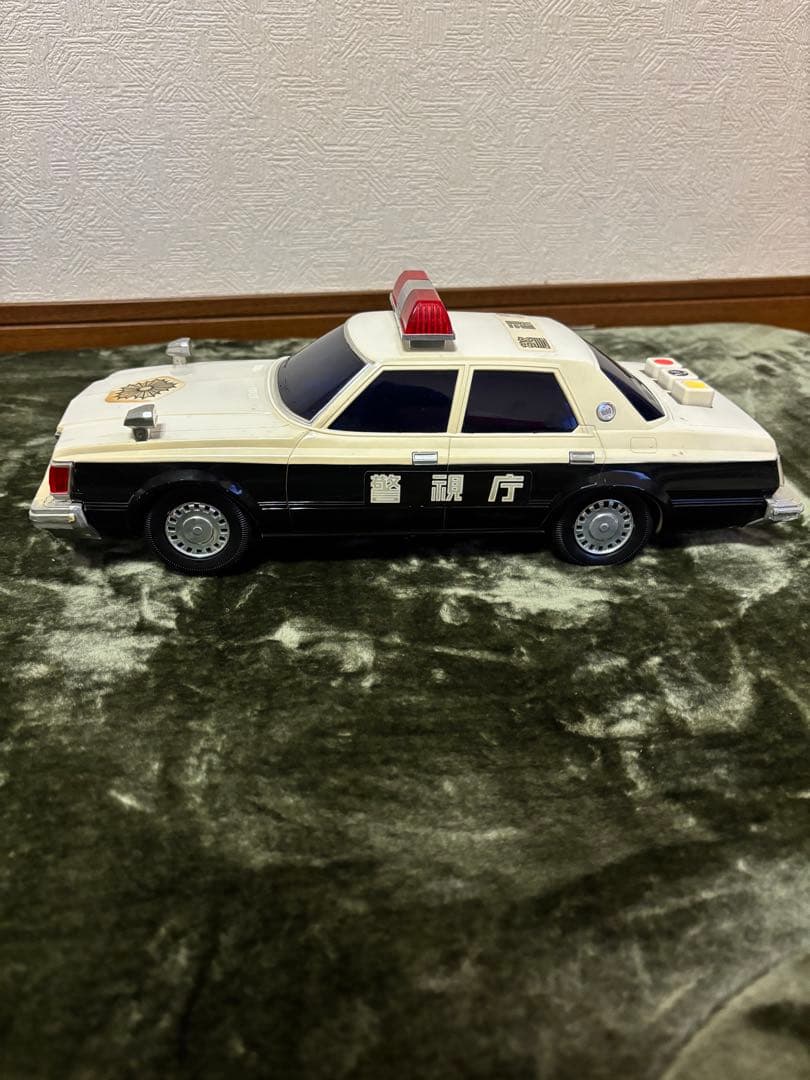レトロCROWNパトカー長さ35cm