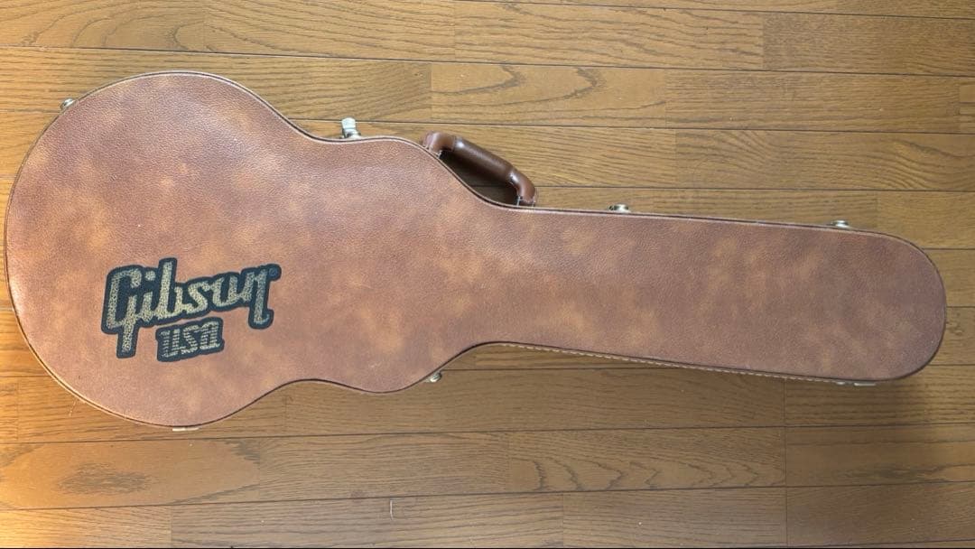 Gibson Les Paul Studio 2016 ハードケース付き