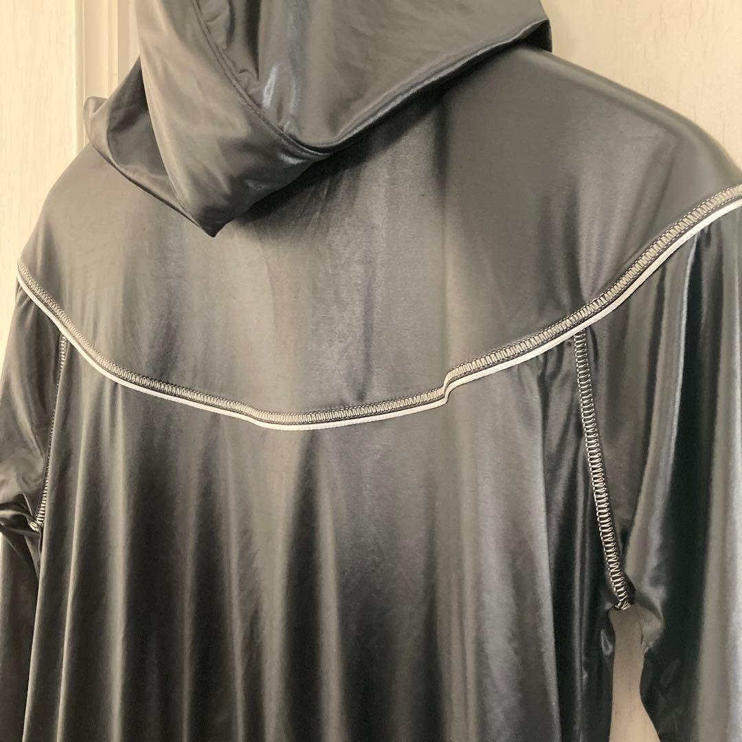 未使用品 adidas フード付きジャケット 黒　M