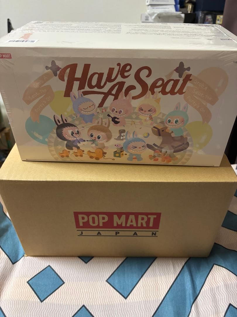 POP MART Have A Seat LABUBU ぬいぐるみ v2