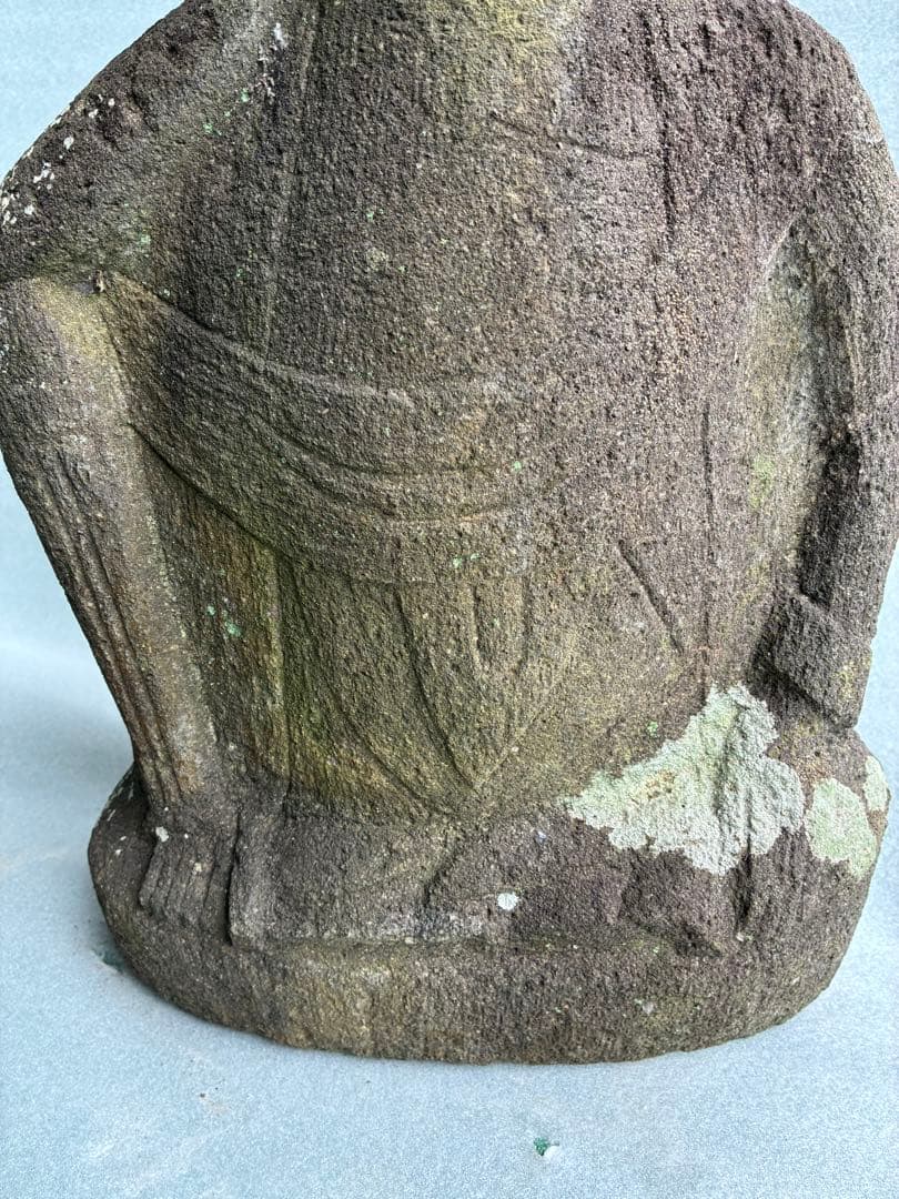 石仏　如意輪観音様　時代物　仏教美術　高さ約53㎝