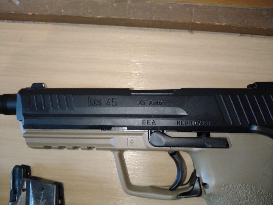 東京マルイ HK45 ガスブローバック マガジン2本付 動作確認済