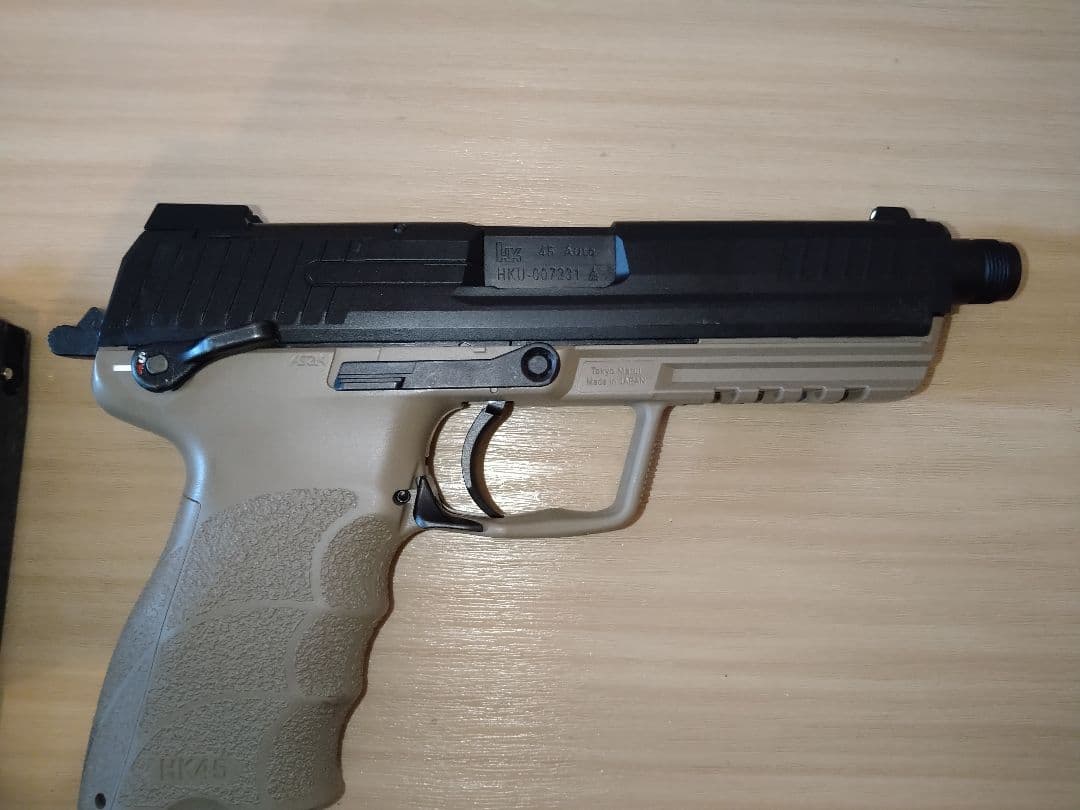 東京マルイ HK45 ガスブローバック マガジン2本付 動作確認済